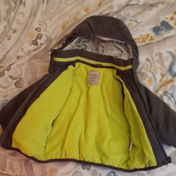 Baby's puffers coats European style - Picture 2 of 5